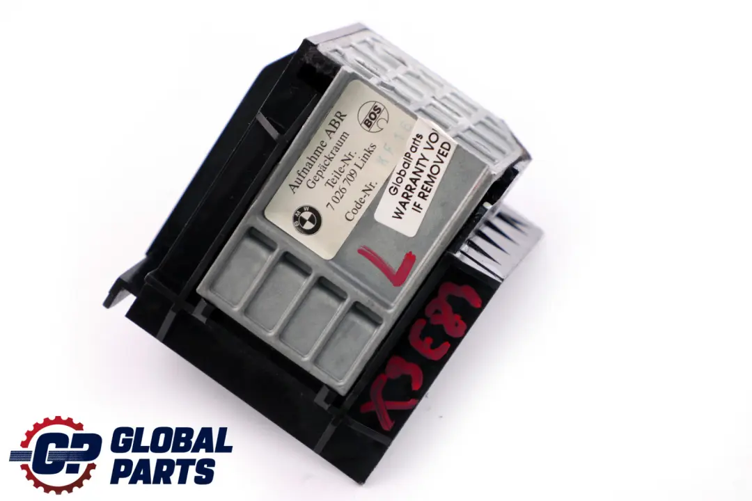 Aufnahme Sichtschutzrollo links für BMW 3 5 X3 er E83 E39 E61 E46 LCi mit Teilenummer 51477026709 BMW 3 5 X3 er E83 E39 E61 E46 LCi Aufnahme Sichtschutzrollo links - SKU 7026709 - Teilenummer 51477026709