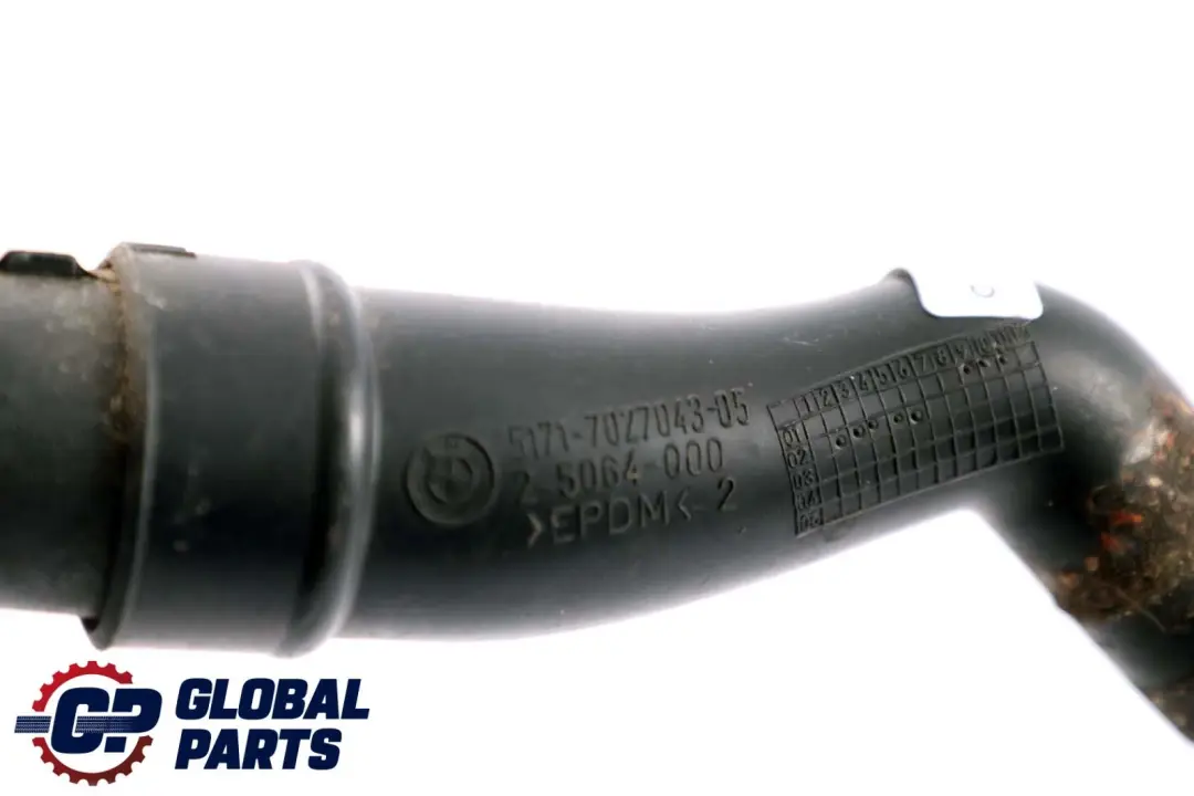 BMW E65 E66 E67 Tubo De Salida De Agua Delantero - SKU 7027043 - Número de pieza 7027043
