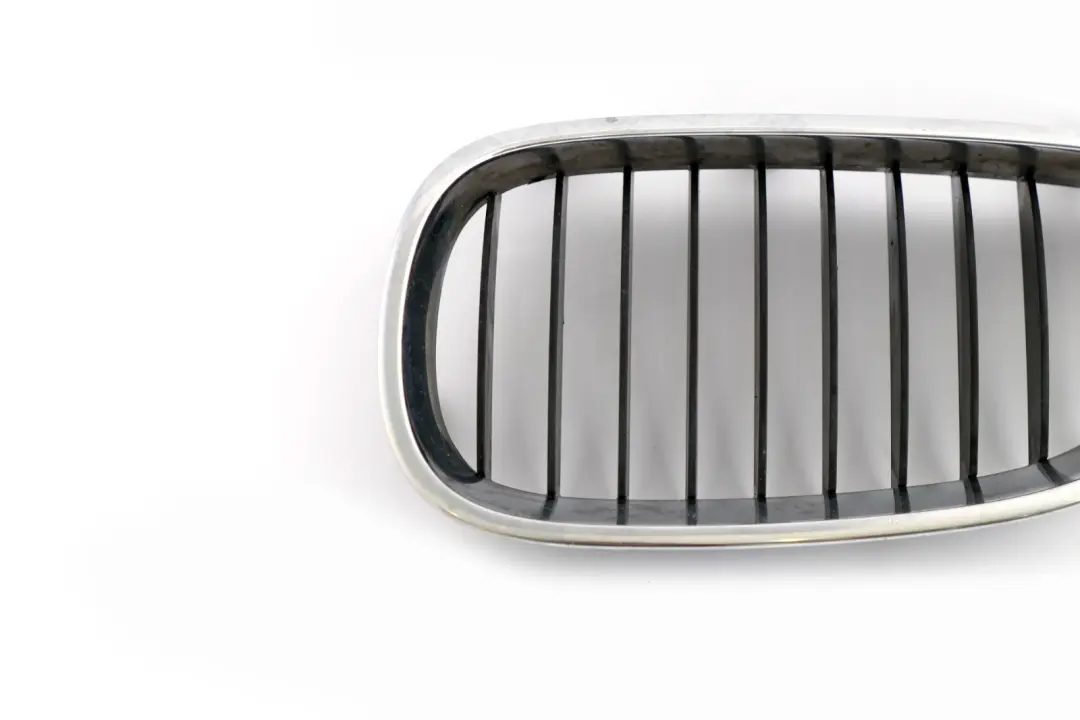Grille Left N/S Chrome Black to BMW 5 Series E60 E61 LCI with Part number 7027061 BMW 5 Series E60 E61 LCI Grille Left N/S Chrome Black - SKU 7027061 - Part number 7027061