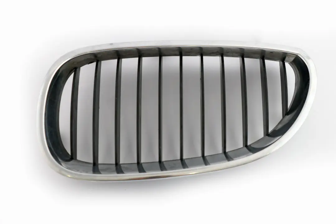 BMW E60 E61 LCI Parrilla Izquierda Cromo Negro - SKU 7027061 - Número de pieza 7027061