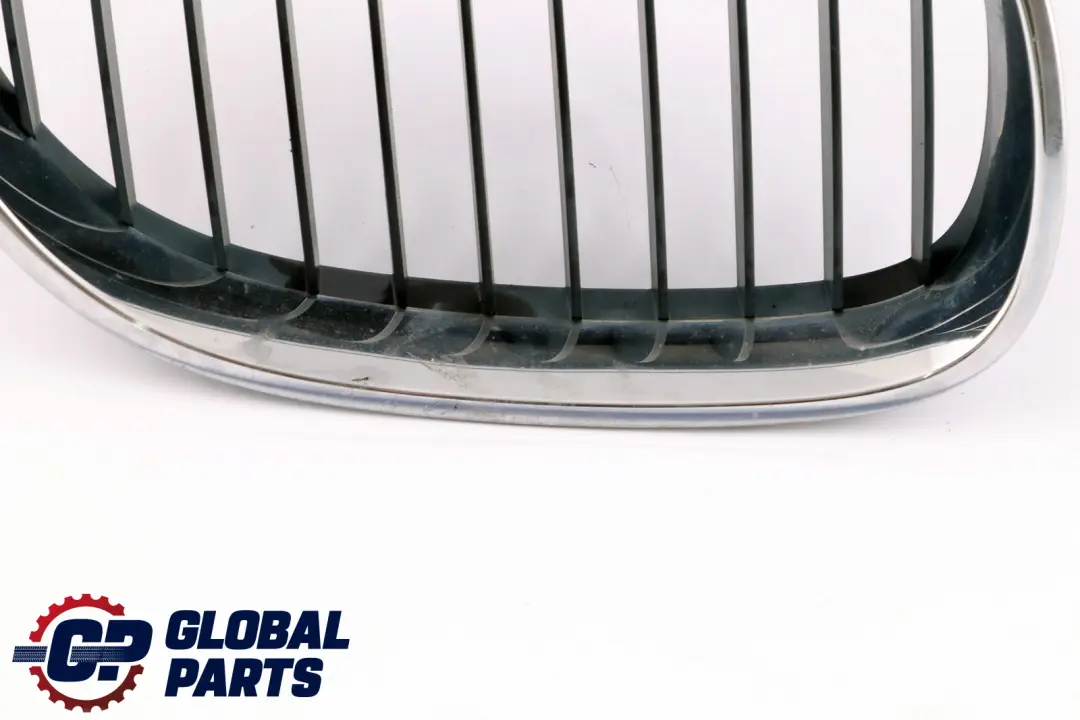 BMW E60 E61 LCI Grille Decorative Droite Chrome Noir - SKU 7027062 - Numéro de pièce 7027062