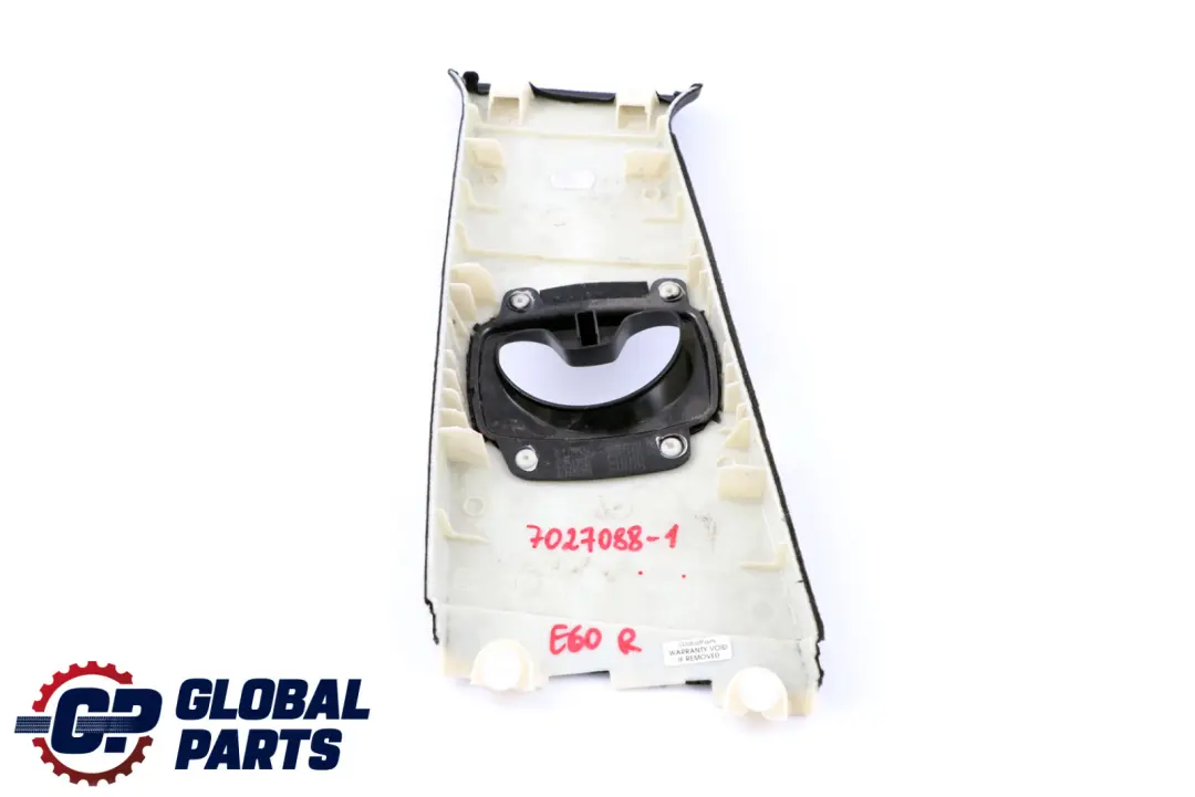 Panel Embellecedor Columna B Derecha Antracita para BMW E60 E61 con número de pieza 7027088 BMW E60 E61 Panel Embellecedor Columna B Derecha Antracita - SKU 7027088-1 - Número de pieza 7027088