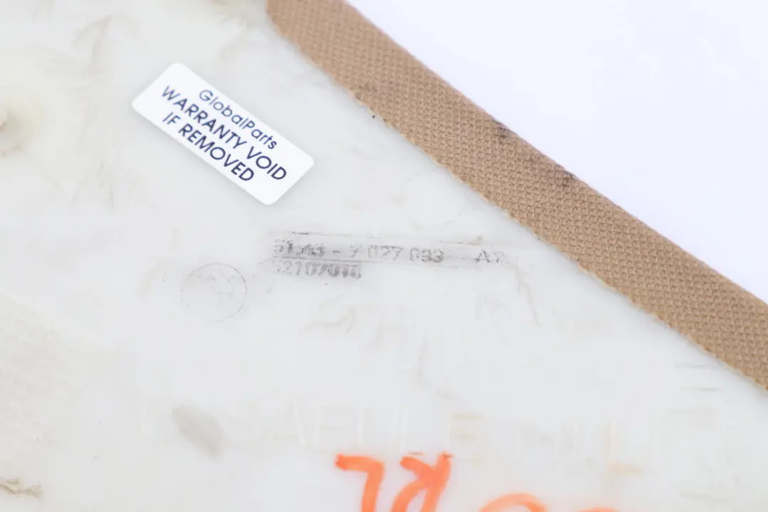 E60LCI Carenage Arriere Gauche Beige pour BMW E60 à propos du numéro de pièce 7027093 BMW E60 E60LCI Carenage Arriere Gauche Beige - SKU 7027093-2 - Numéro de pièce 7027093