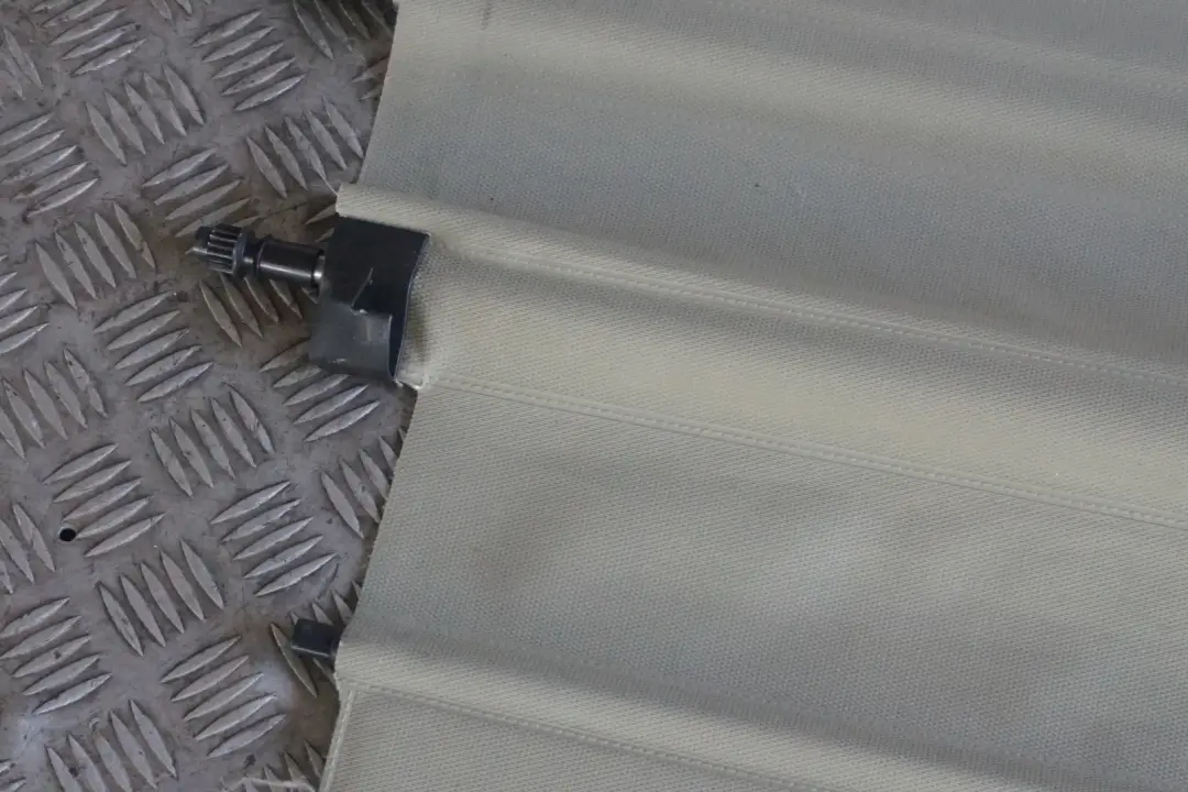 Roller Blind Boot Trunk Rear Parcel Shelf Pastel Green to BMW X5 Series E53 with Part number 7027256 BMW X5 Series E53 Roller Blind Boot Trunk Rear Parcel Shelf Pastel Green - SKU 7027256 - Part number 7027256