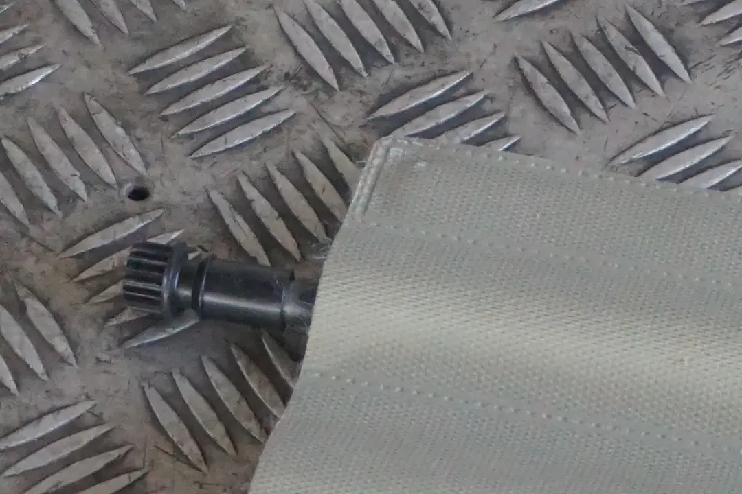 BMW X5 Series E53 Roller Blind Boot Trunk Rear Parcel Shelf Pastel Green - SKU 7027256 - Part number 7027256