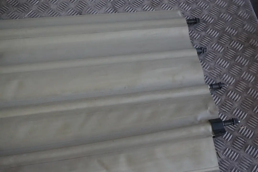 Sichtschutzrollo Kofferraum Hinten Pastellgrün Grün für BMW X5 er E53 mit Teilenummer 7027256 BMW X5 er E53 Sichtschutzrollo Kofferraum Hinten Pastellgrün Grün - SKU 7027256 - Teilenummer 7027256