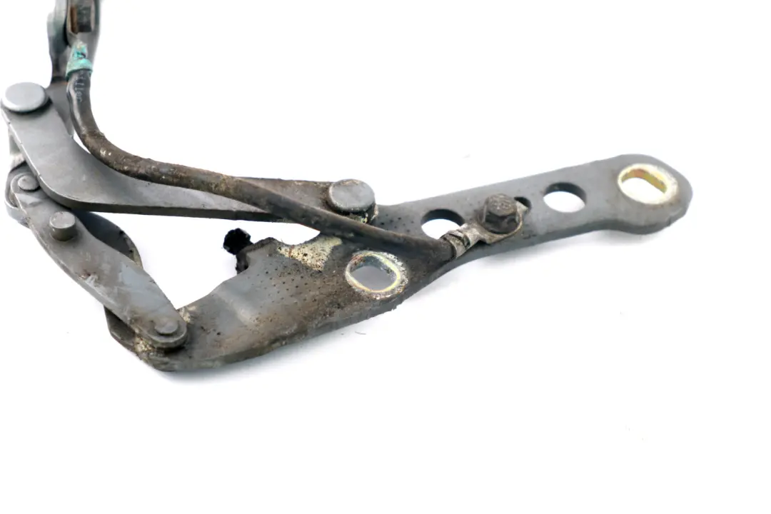 Zawias Maski Silnika Lewy Szary Silbergrau do BMW E46 o numerze 7028577 BMW E46 Zawias Maski Silnika Lewy Szary Silbergrau - SKU 7028577 - Numer Części 7028577