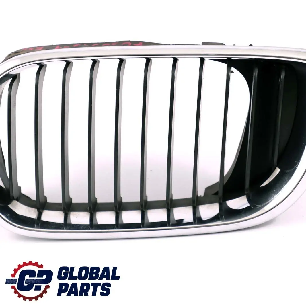 BMW E46 1 Parachoques delantero Rejilla central Izquierda Negro Cromo - SKU 7030545-1 - Número de pieza 7030545
