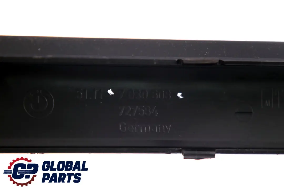 Bumper Protective Rubber Strip Right O/S Front to BMW 3 Series E46 with Part number 7030608 BMW 3 Series E46 Bumper Protective Rubber Strip Right O/S Front - SKU 7030608 - Part number 7030608