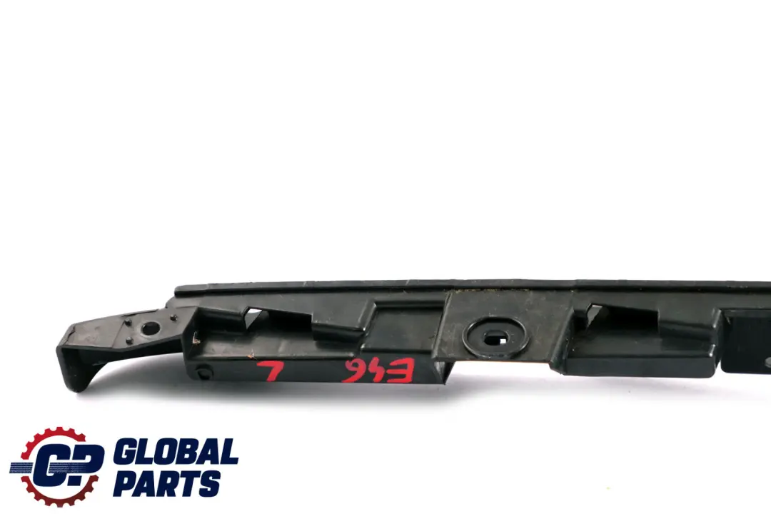 BMW E46 Guida Paraurti Laterale Supporto Sinistro - SKU 7030613 - Numero di parte 7030613