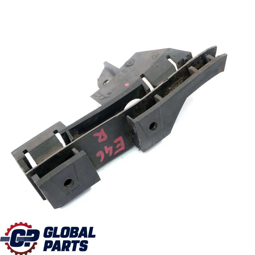 Front Bumper Right O/S Guide Holder Bracket Cover Support to BMW 3 E46 with Part number 7030618 BMW 3 E46 Front Bumper Right O/S Guide Holder Bracket Cover Support - SKU 7030618 - Part number 7030618