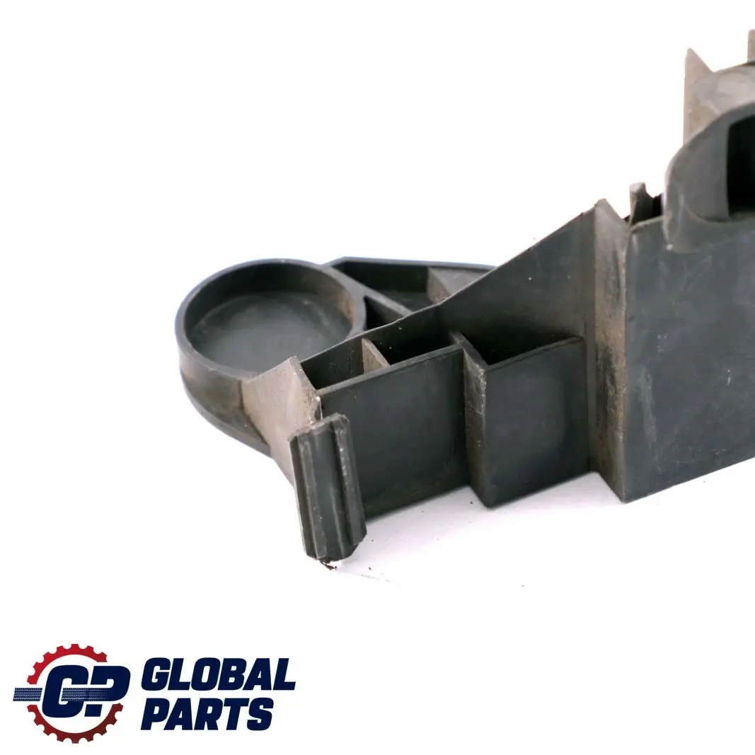 Anteriore Destro Pannello Parafango Supporto Staffa per BMW E46 Berlina Touring con numero di parte 7030620 BMW E46 Berlina Touring Anteriore Destro Pannello Parafango Supporto Staffa - SKU 7030620 - Numero di parte 7030620