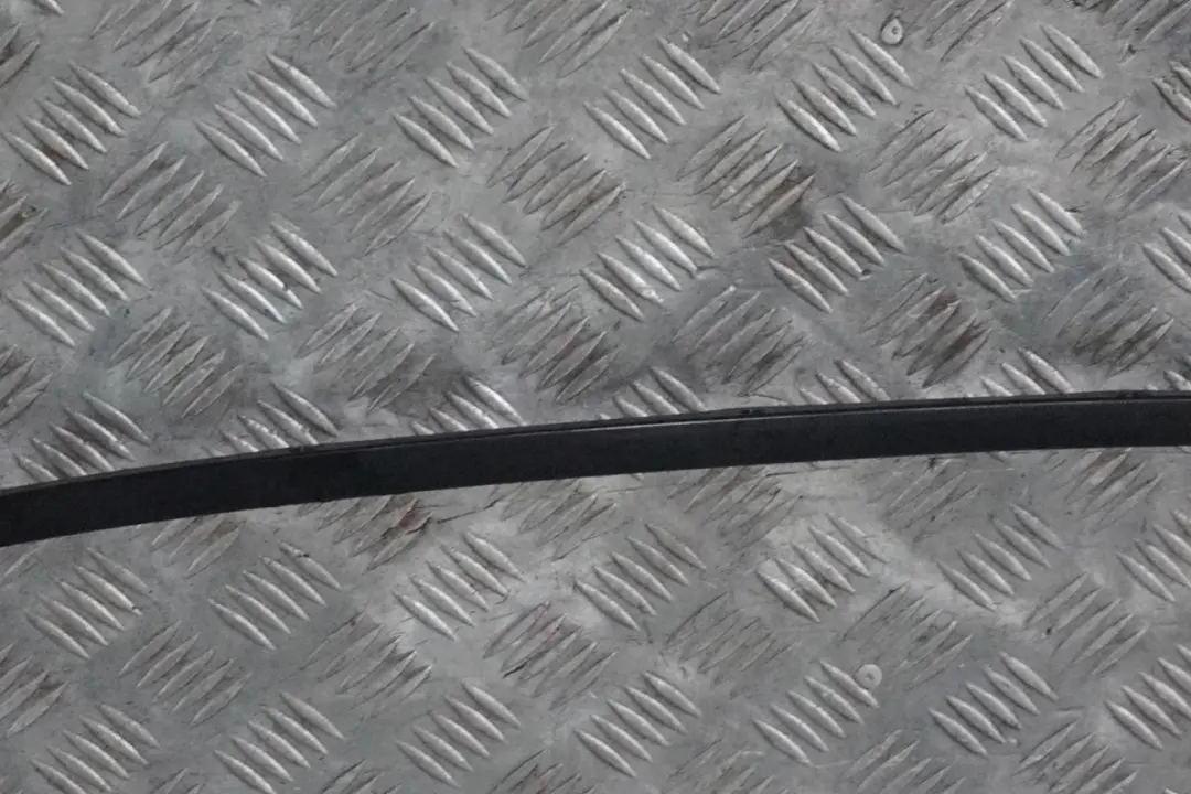 Roof Moulding Trim Strip Side Frame Left N/S Black Gloss to BMW 3 E46 Coupe with Part number 7030845 BMW 3 E46 Coupe Roof Moulding Trim Strip Side Frame Left N/S Black Gloss - SKU 7030845 - Part number 7030845