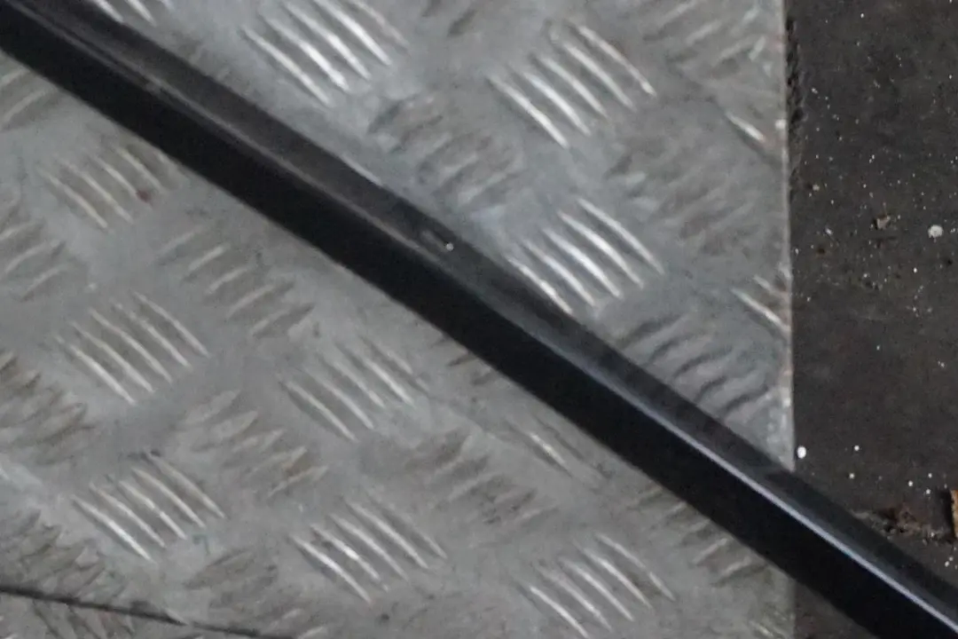 BMW 3 E46 Coupe Roof Moulding Trim Strip Side Frame Right O/S Black Gloss - SKU 7030846 - Part number 7030846