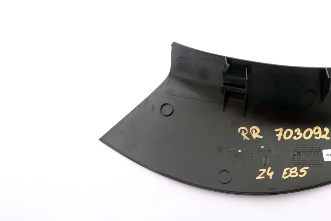 Bouchon Droit Anthracite Noir 5147 pour BMW Z4 E85 E86 à propos du numéro de pièce 7030924 BMW Z4 E85 E86 Bouchon Droit Anthracite Noir 5147 - SKU 7030924 - Numéro de pièce 7030924