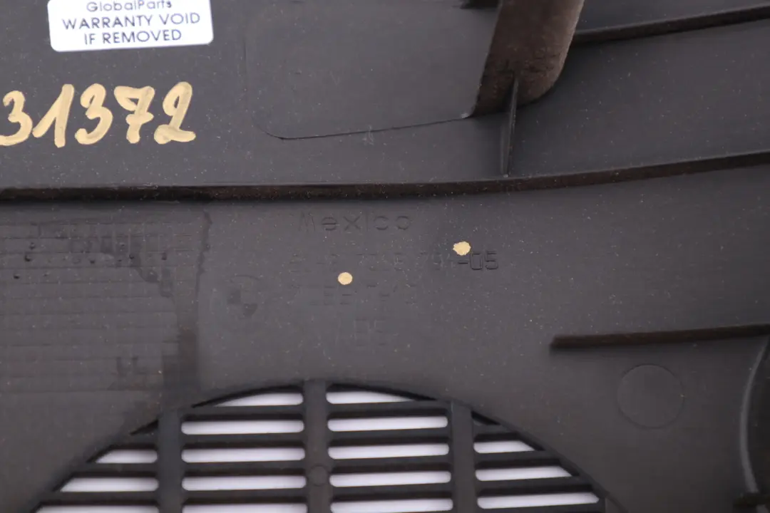 Lateral Trim Panel Front Right O/S to BMW Z4 Series E85 E86 with Part number 7031372 BMW Z4 Series E85 E86 Lateral Trim Panel Front Right O/S - SKU 7031372 - Part number 7031372