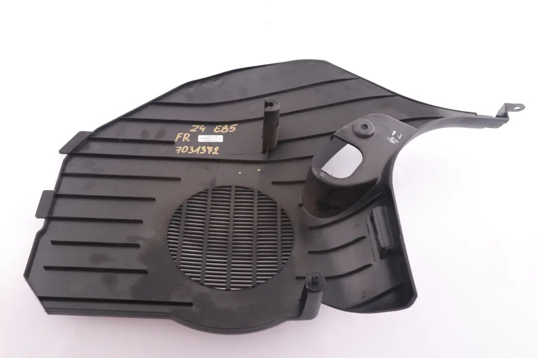 *BMW Z4 er E85 E86 Seitenverkleidung Vorne Rechts für mit Teilenummer 7031372 *BMW Z4 er E85 E86 Seitenverkleidung Vorne Rechts - SKU 7031372 - Teilenummer 7031372