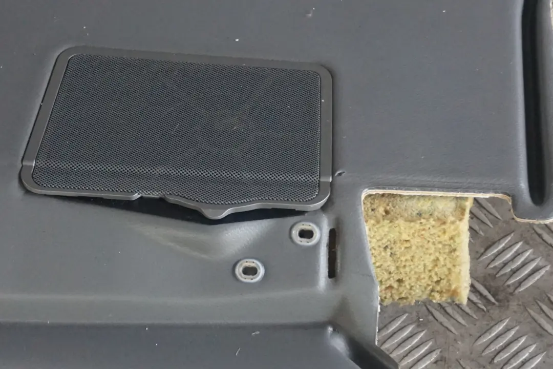 Ripiano porta pacchi lunotto posteriore Grigio Flanellgrau per BMW E65 E66 con numero di parte 7032055 BMW E65 E66 Ripiano porta pacchi lunotto posteriore Grigio Flanellgrau - SKU 7032055-1 - Numero di parte 7032055