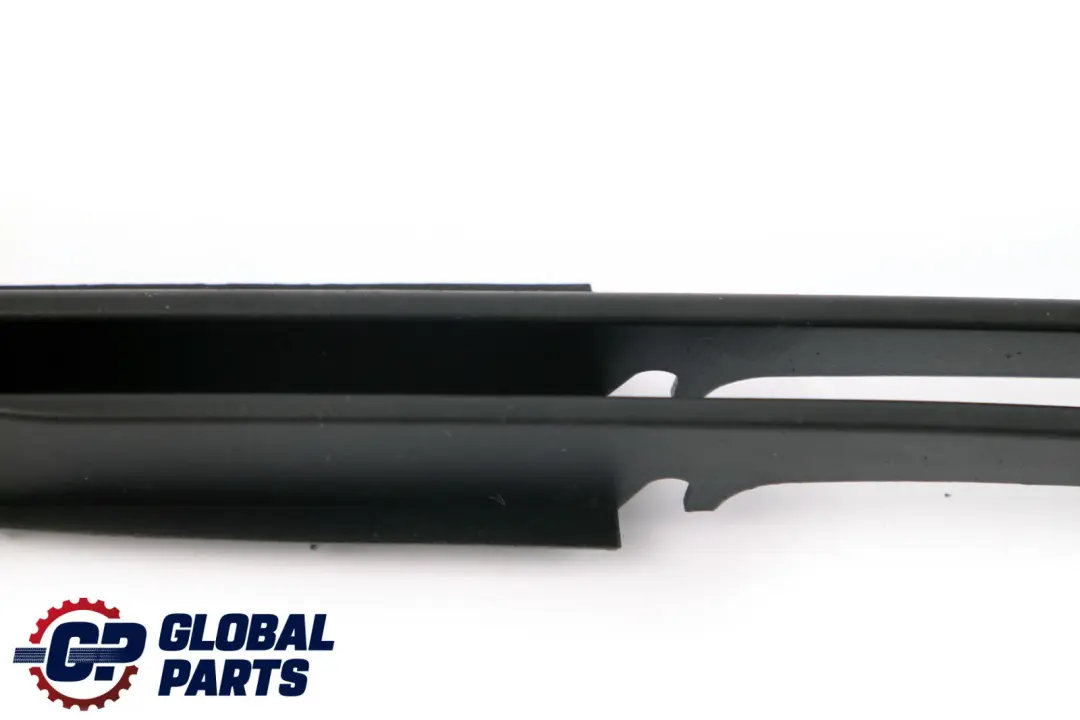 Stoßstange Vorne Gitter Teiloffen Links für BMW 3 er E46 mit Teilenummer 7032613 BMW 3 er E46 Stoßstange Vorne Gitter Teiloffen Links - SKU 7032613 - Teilenummer 7032613