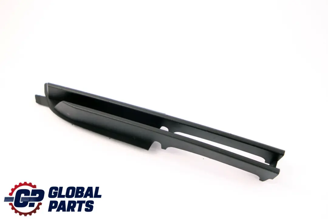 Partially Open Grid left In Front Bumper N/S to BMW 3 Series E46 with Part number 7032613 BMW 3 Series E46 Partially Open Grid left In Front Bumper N/S - SKU 7032613 - Part number 7032613