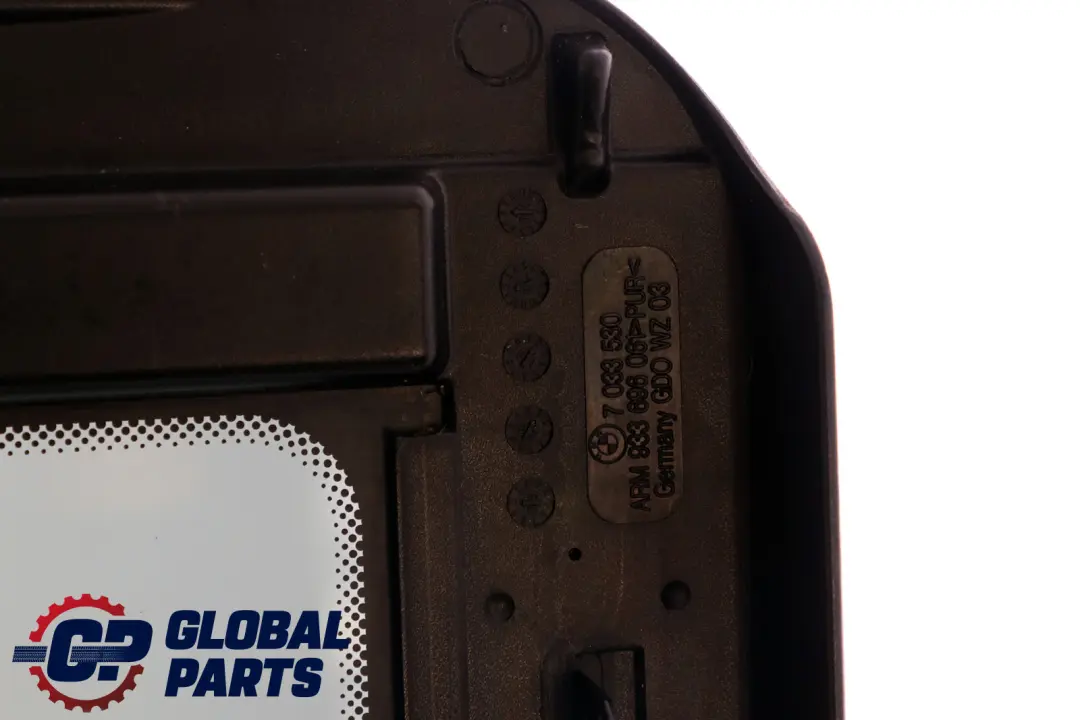 Couvercle Fenetre Schiebehebedach Revetement pour BMW E60 à propos du numéro de pièce 7033533 BMW E60 Couvercle Fenetre Schiebehebedach Revetement - SKU 7033533 - Numéro de pièce 7033533