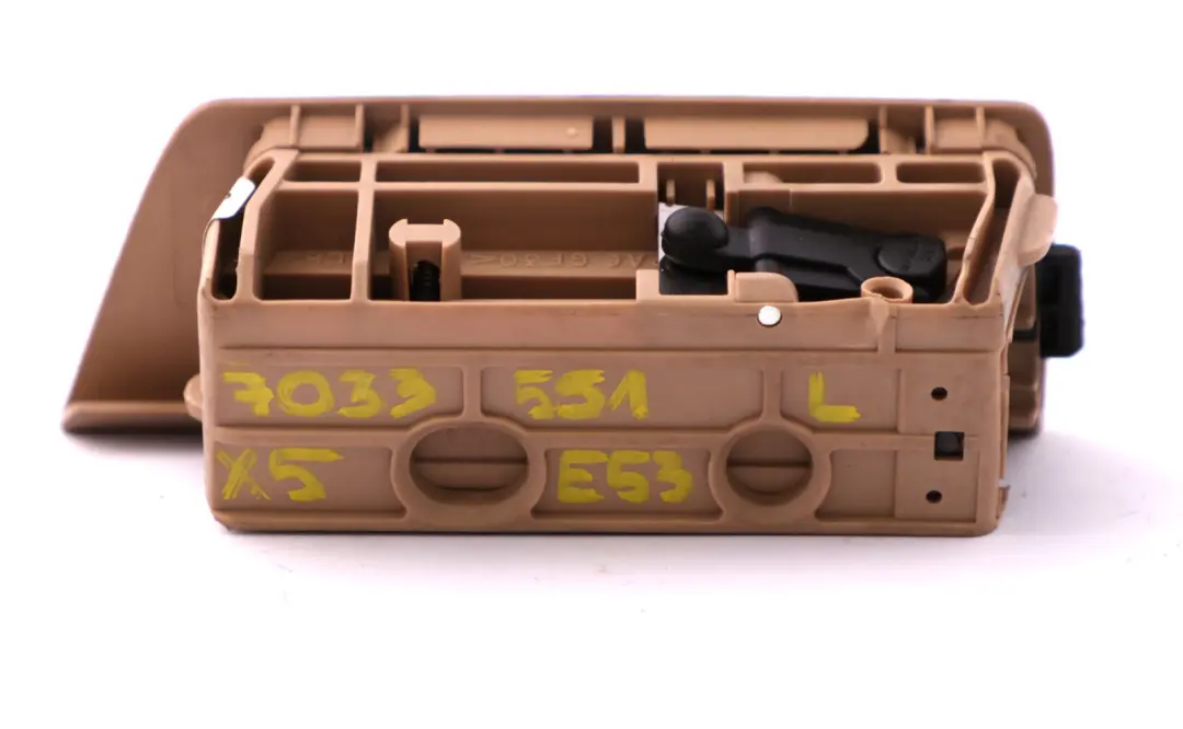 Aufnahme Sichtschutzrollo Links Beige 5147 für BMW X5 er E53 mit Teilenummer 7033551 BMW X5 er E53 Aufnahme Sichtschutzrollo Links Beige 5147 - SKU 7033551 - Teilenummer 7033551
