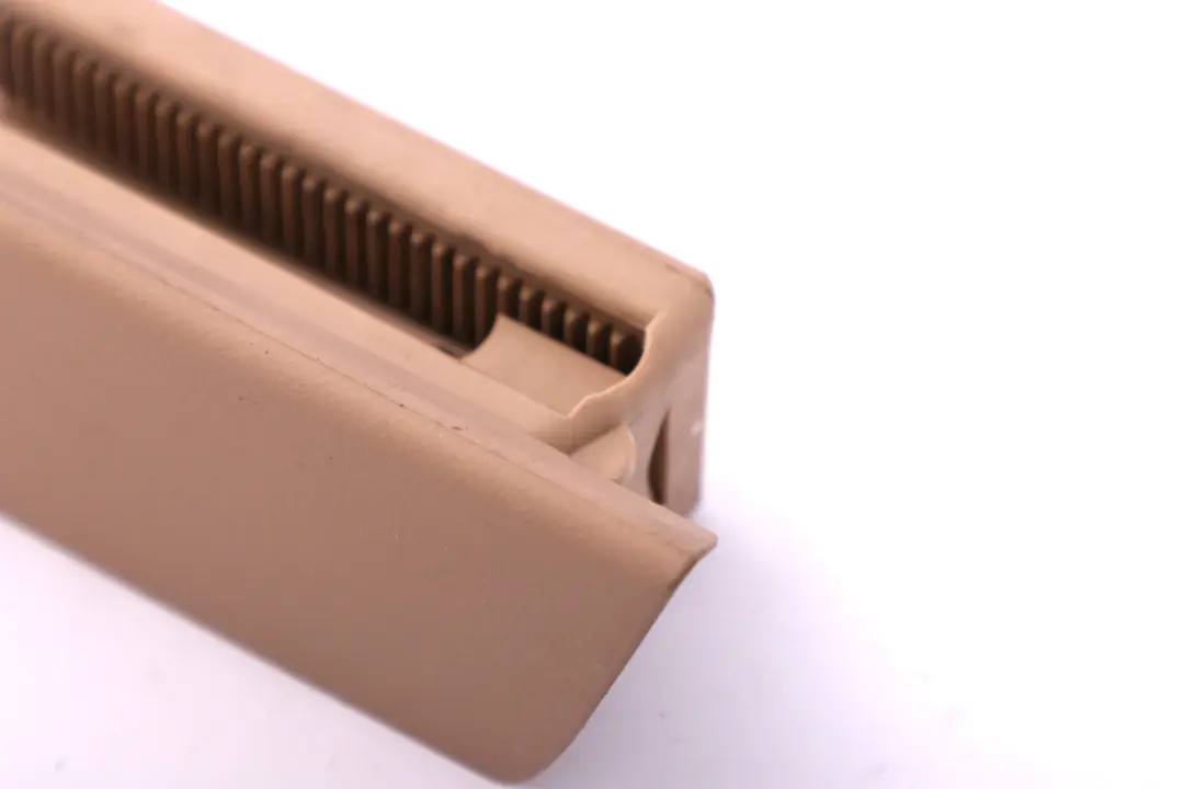 Right O/S Support Roller Blind Boot Trunk Rear Parcel Beige to BMW X5 Series E53 with Part number 7033552 BMW X5 Series E53 Right O/S Support Roller Blind Boot Trunk Rear Parcel Beige - SKU 7033552 - Part number 7033552