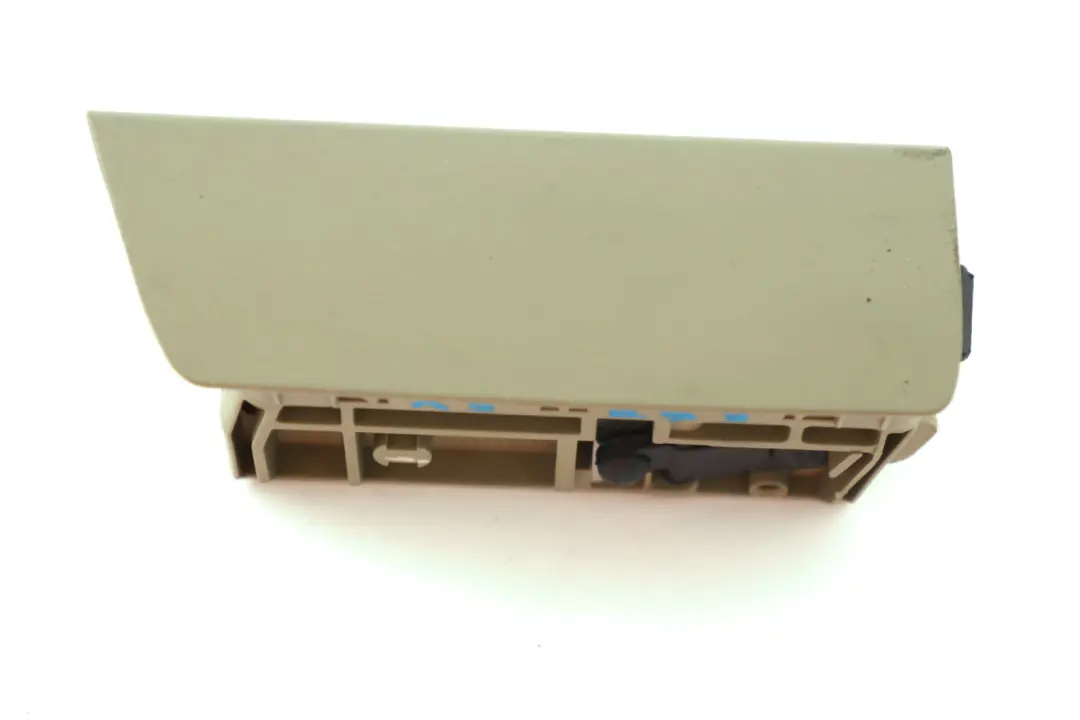 Left Support Roller Blind Boot Trunk Rear Parcel Pastel Green to BMW X5 Series E53 with Part number 7033555 BMW X5 Series E53 Left Support Roller Blind Boot Trunk Rear Parcel Pastel Green - SKU 7033555 - Part number 7033555