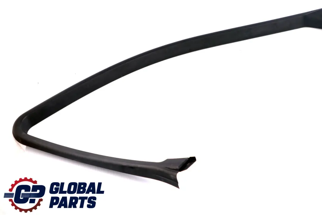 Osłona Rama Szyby Drzwi Lewy Przód do BMW E60 o numerze 51337033627 BMW E60 Osłona Rama Szyby Drzwi Lewy Przód - SKU 7033627 - Numer Części 51337033627