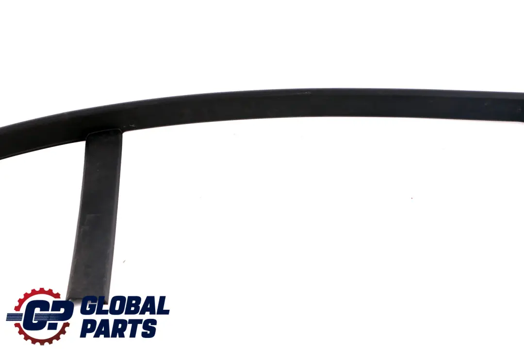 Ventana Puerta Trasera Izquierda Embellecedor para BMW E60 E60 LCI Marco con número de pieza 7033647 BMW E60 E60 LCI Marco Ventana Puerta Trasera Izquierda Embellecedor - SKU 7033647 - Número de pieza 7033647