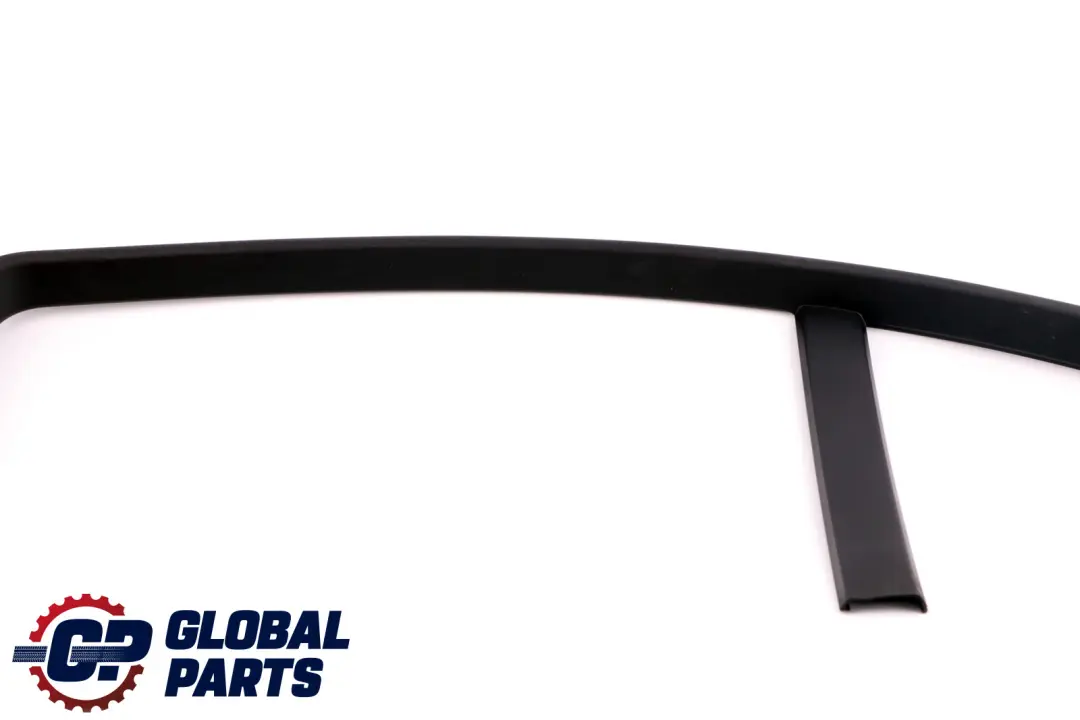 BMW E60 Revetement Chassis de Fenetre Porte Arriere Droite - SKU 7033648 - Numéro de pièce 7033648