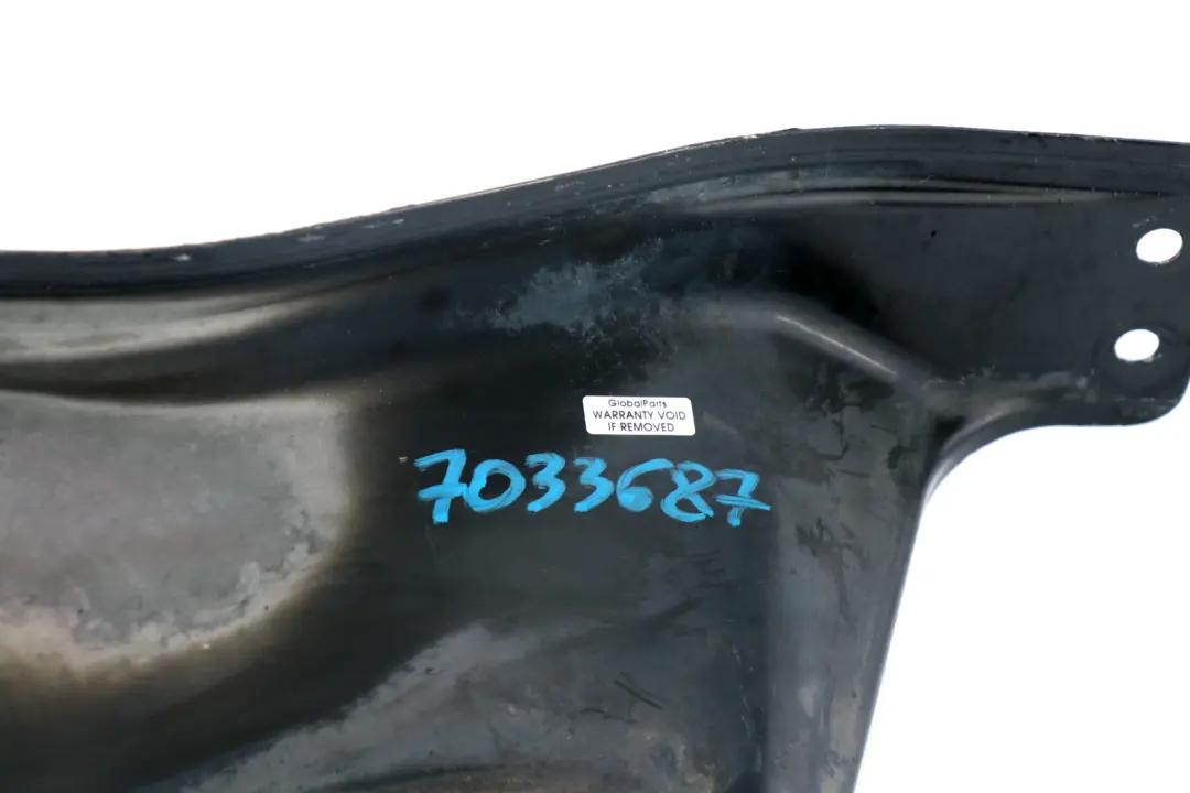 Tapa del panel De cierre del compartimento del motor centralBMW E65 para con número de pieza 7033687 Tapa del panel De cierre del compartimento del motor centralBMW E65 - SKU 7033687 - Número de pieza 7033687