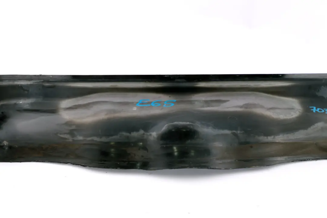 Tapa del panel De cierre del compartimento del motor centralBMW E65 para con número de pieza 7033687 Tapa del panel De cierre del compartimento del motor centralBMW E65 - SKU 7033687 - Número de pieza 7033687