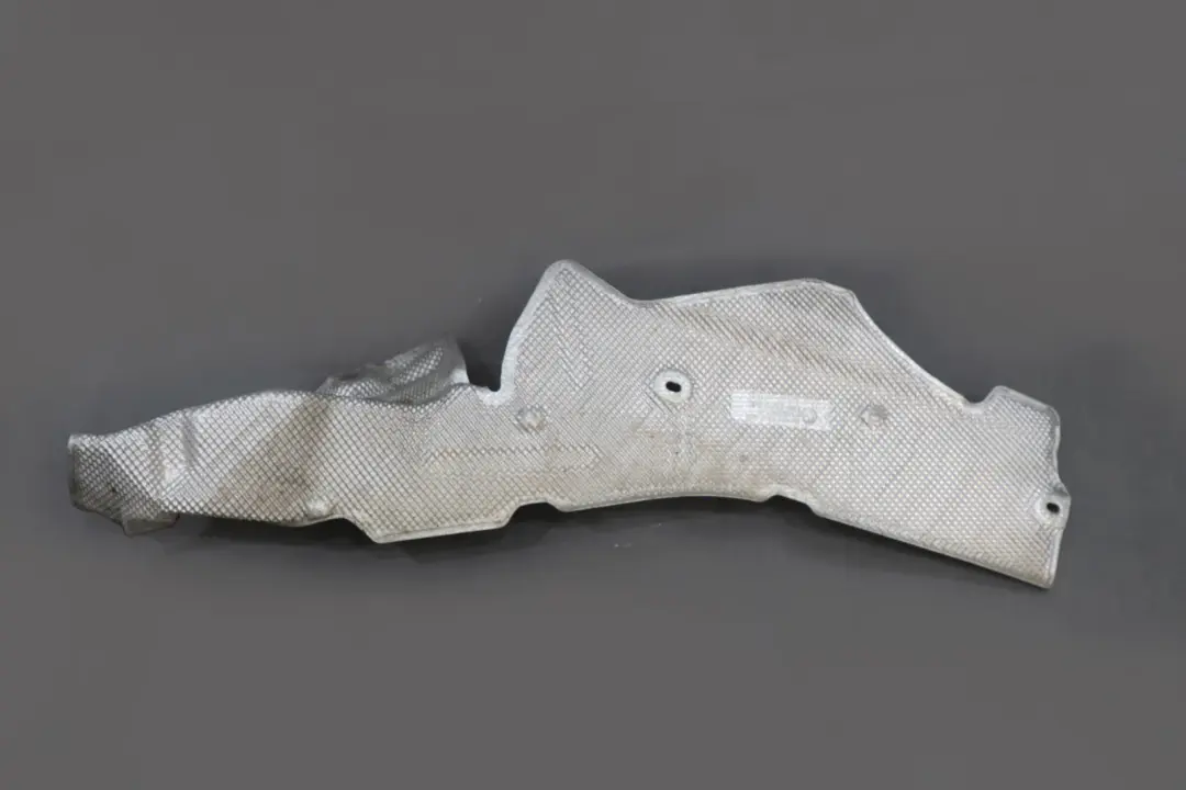BMW 5 Series E60 E63 E63N E64 LCI Heat Shield Engine Mount Right O/S - SKU 7033720 - Part number 7033720