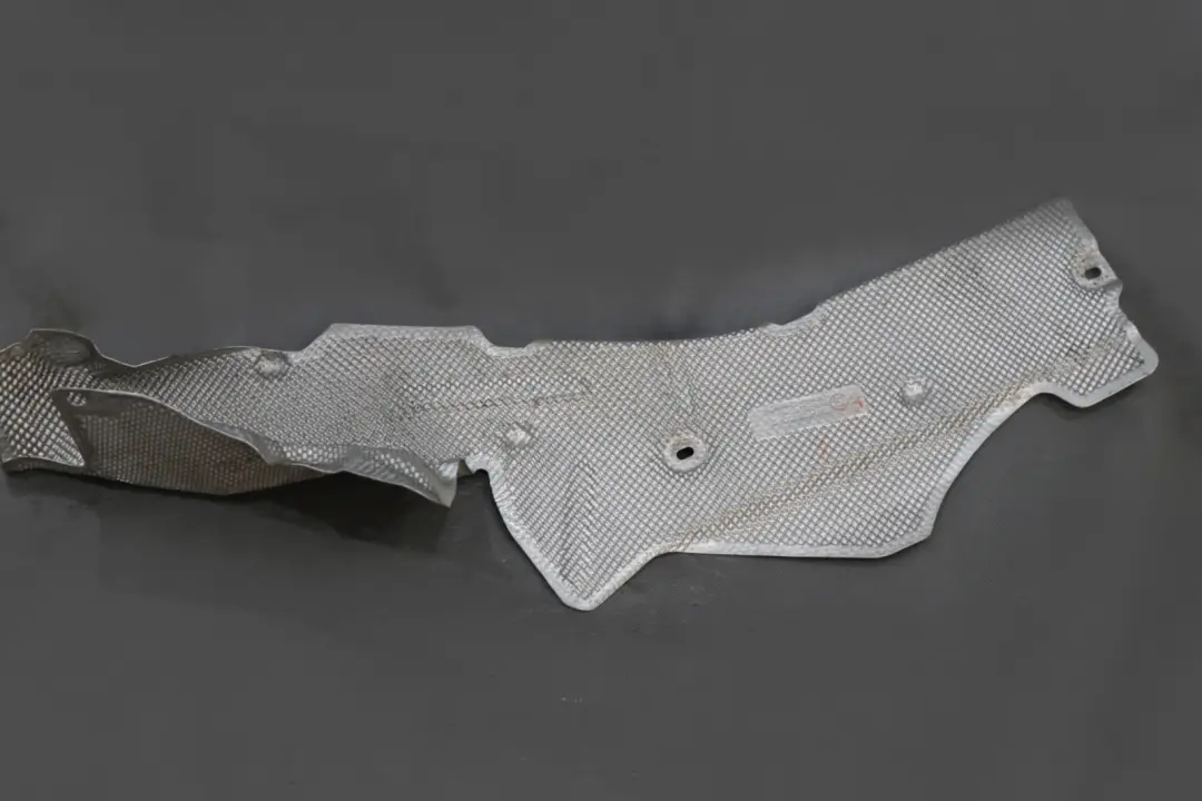 BMW 5 Series E60 E63 E63N E64 LCI Heat Shield Engine Mount Right O/S - SKU 7033720 - Part number 7033720