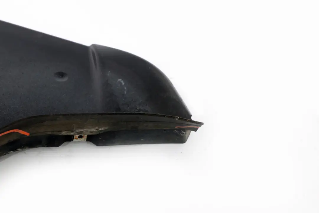 Tapacubos Panel Inferior Izquierdo para BMW E60 E61 LCI con número de pieza 7033753 BMW E60 E61 LCI Tapacubos Panel Inferior Izquierdo - SKU 7033753 - Número de pieza 7033753