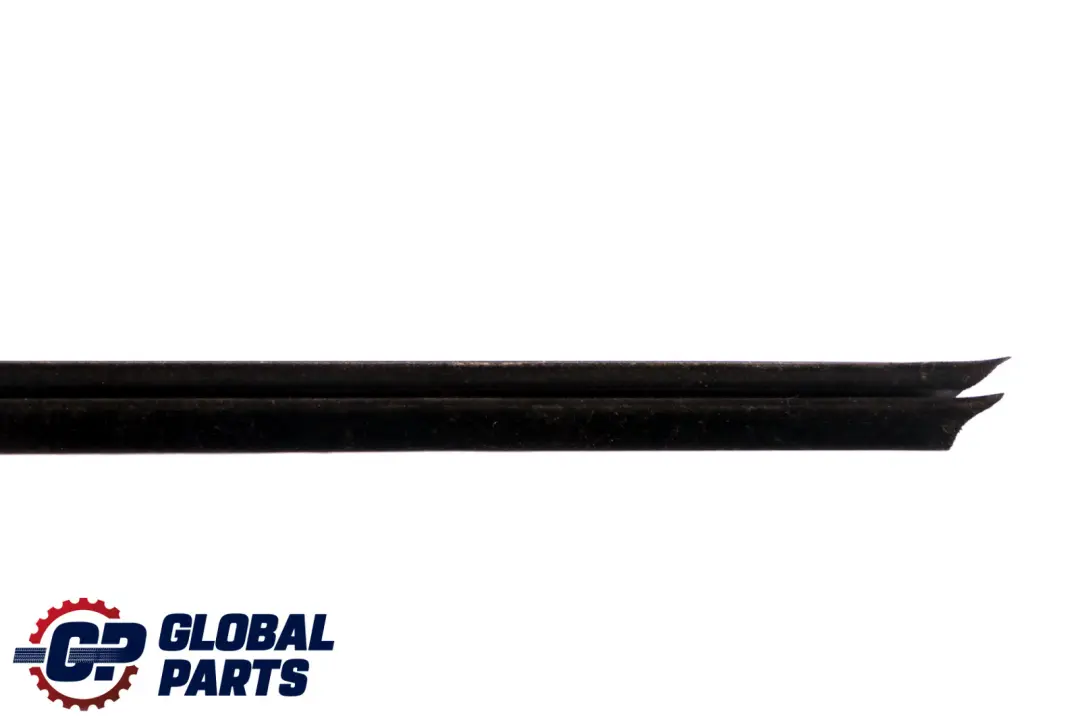 BMW E60 E61 Striscia Canale Guarnizione Interna Porta Anteriore Sinistra N/S - SKU 7033785 - Numero di parte 7033785