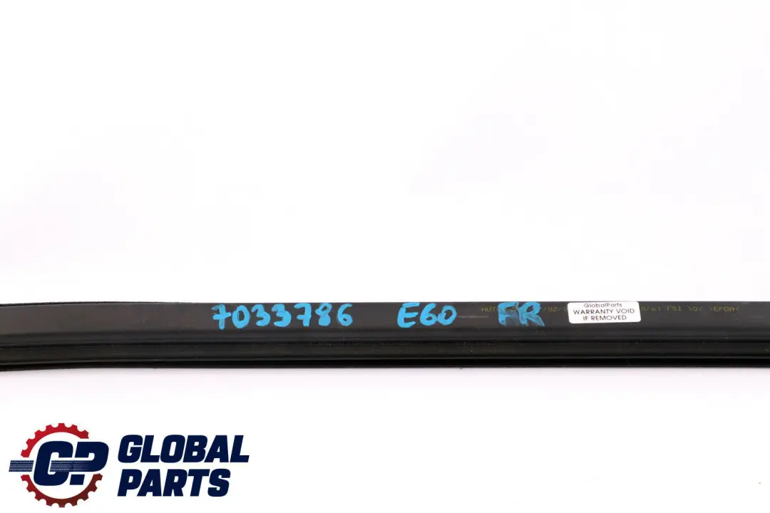 Canal Sellado Interior Puerta Delantera Derecha para BMW E60 E60N E61 E61N con número de pieza 7033786 BMW E60 E60N E61 E61N Canal Sellado Interior Puerta Delantera Derecha - SKU 7033786 - Número de pieza 7033786