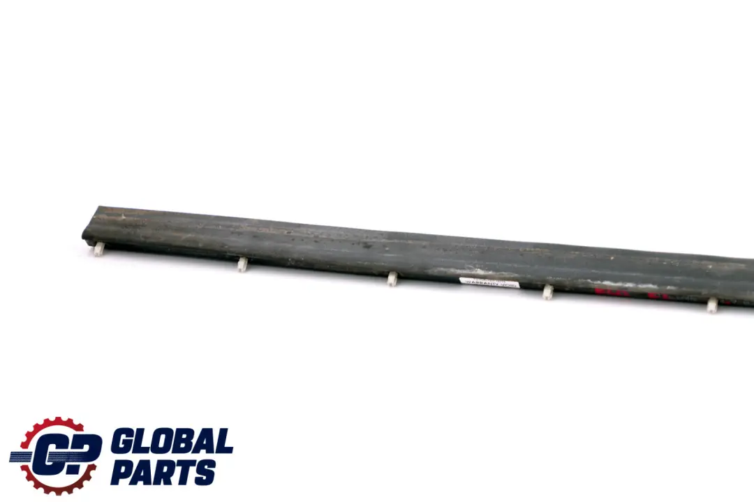 BMW 5 er E60 E61 LCI Dichtung Türfuge Unten Vorne Links 5121 - SKU 7033789 - Teilenummer 7033789