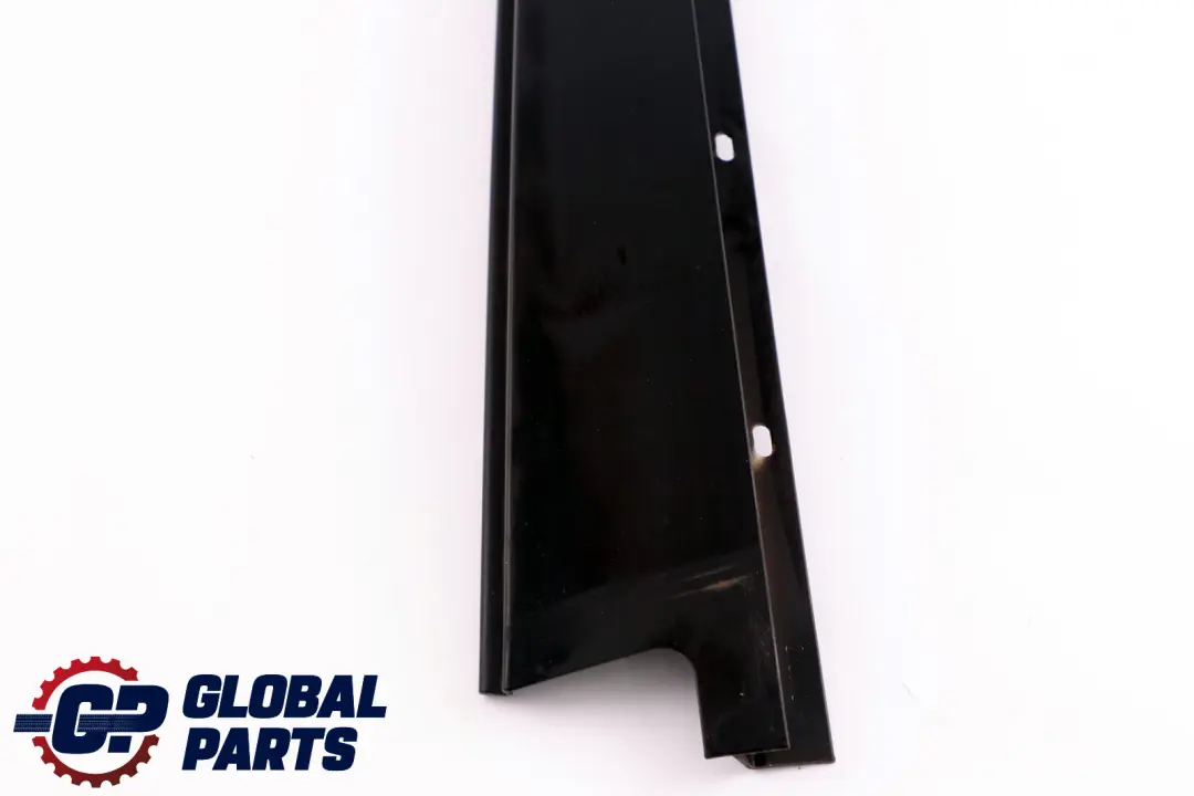 BMW E60 E61 E60N E61N Couverture Fenetre Montant B Porte Arriere Gauche - SKU 7033811 - Numéro de pièce 51357033811