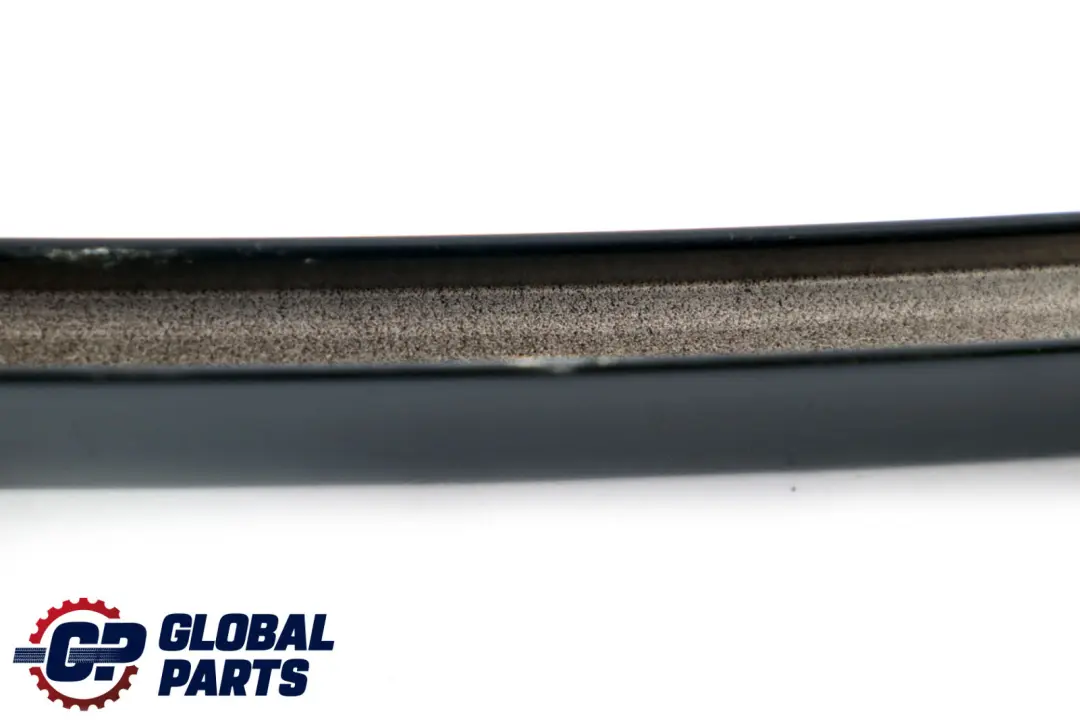 Blende Fensterführungssteg Links für BMW 5 er E60 LCi mit Teilenummer 7033813 BMW 5 er E60 LCi Blende Fensterführungssteg Links - SKU 7033813 - Teilenummer 7033813
