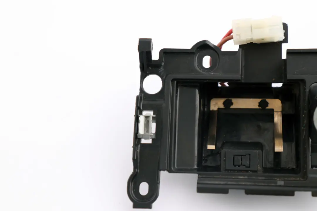 BMW E60 E61 LCI Inserto Anteriore Portacenere Accendino - SKU 7034087 - Numero di parte 7034087