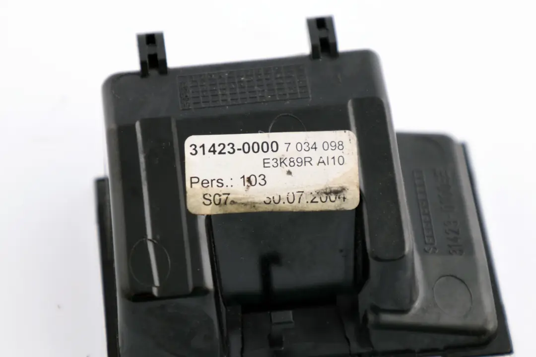 BMW E60 E61 Console Centrale Posacenere Anteriore Vassoio - SKU 7034098 - Numero di parte 7034098