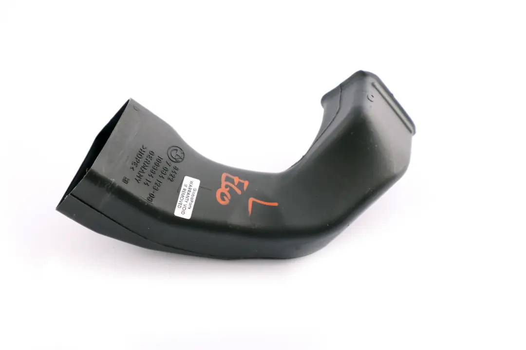 Luftkanal Fussraum links für BMW E60 E61 E63 E64 mit Teilenummer 7034123 BMW E60 E61 E63 E64 Luftkanal Fussraum links - SKU 7034123 - Teilenummer 7034123