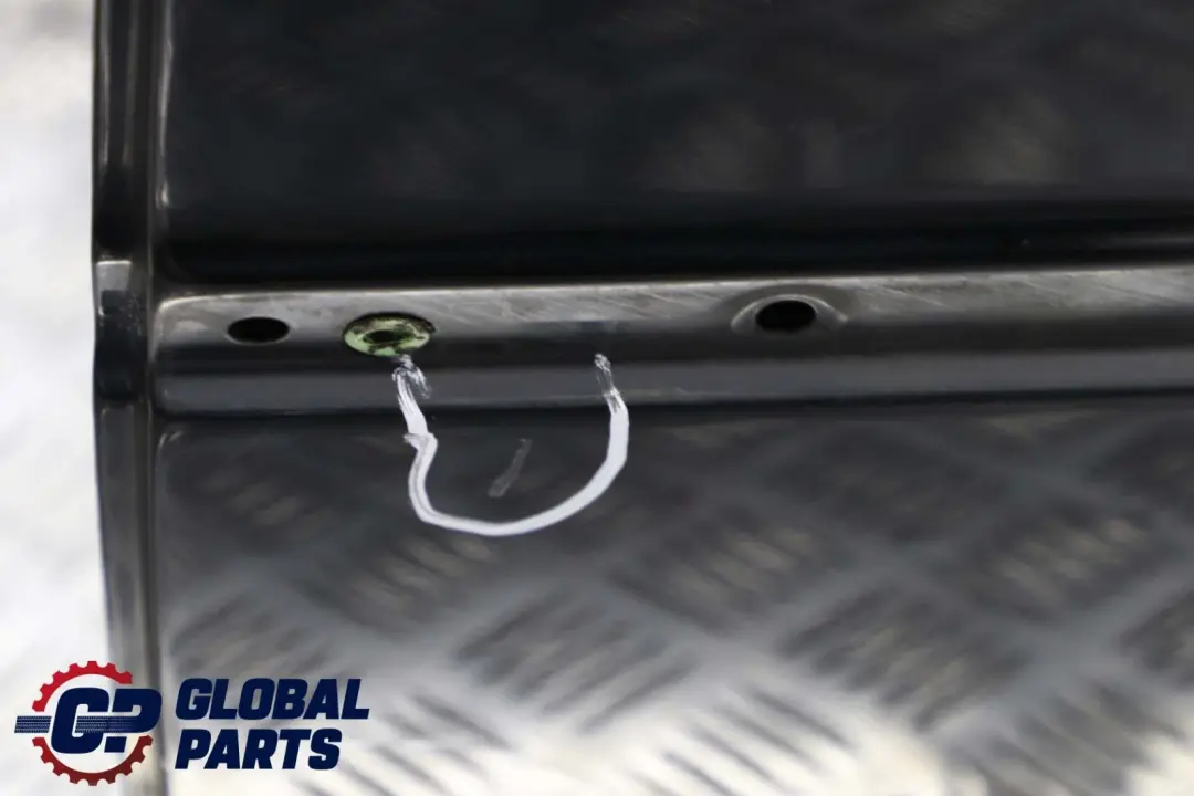 Door Rear Left N/S Black Sapphire Metallic - 475 to BMW 3 Series E46 Saloon with Part number 7034153 BMW 3 Series E46 Saloon Door Rear Left N/S Black Sapphire Metallic - 475 - SKU 7034153-BS - Part number 7034153