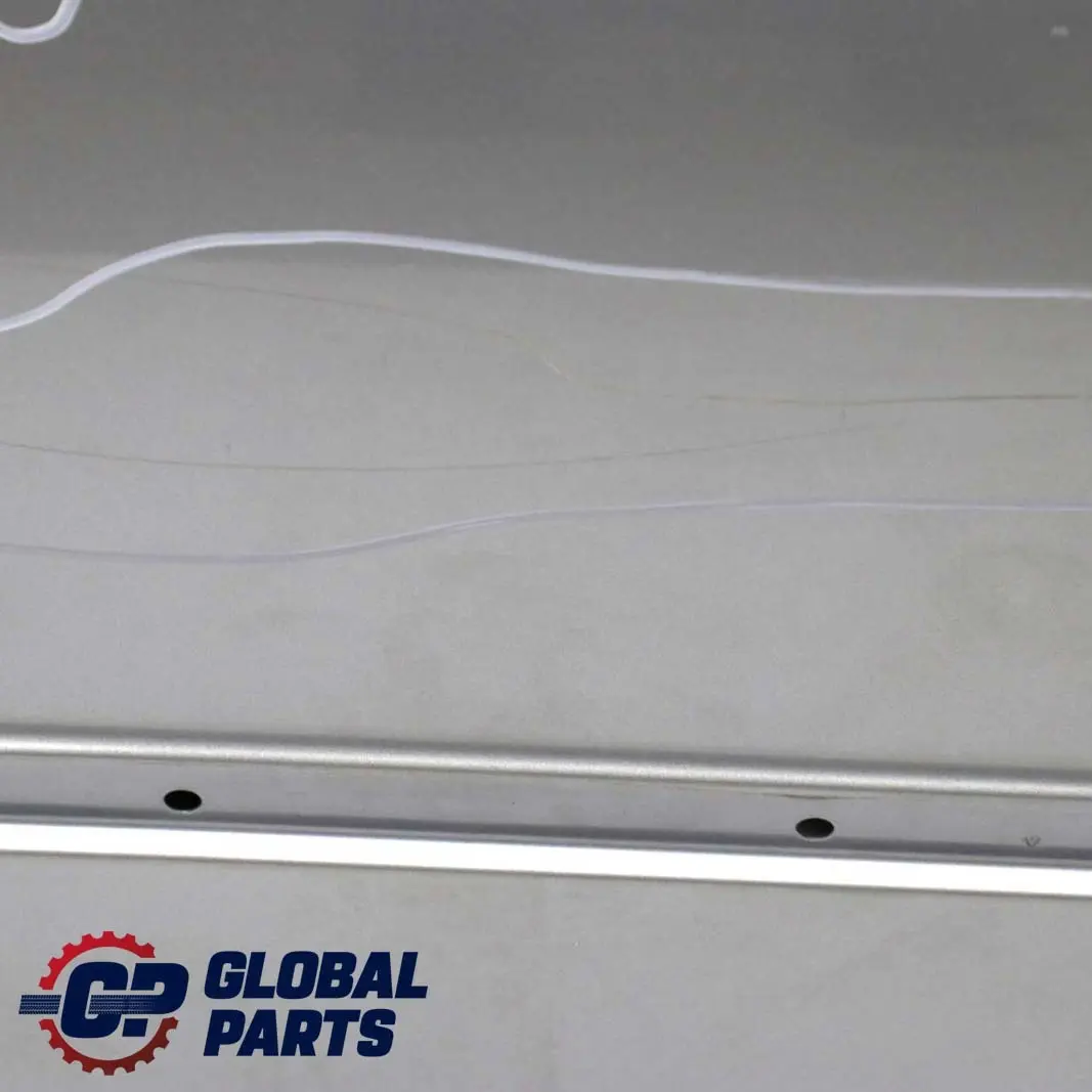 Tür Hinten Links Silbergrau Grau Metallic - A08 für BMW 3 E46 Limousine mit Teilenummer 7034153 BMW 3 E46 Limousine Tür Hinten Links Silbergrau Grau Metallic - A08 - SKU 7034153-SBG - Teilenummer 7034153