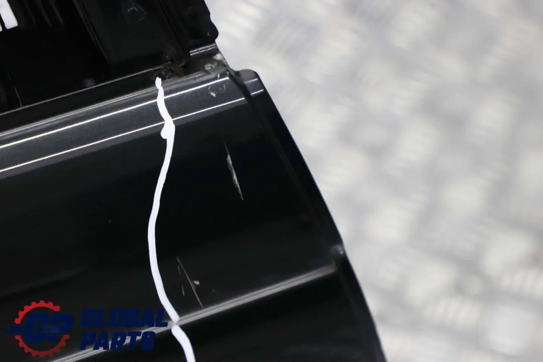 Drzwi prawe prawy tył black saphire do BMW E46 o numerze 7034154 BMW E46 Drzwi prawe prawy tył black saphire - SKU 7034154-BS - Numer Części 7034154