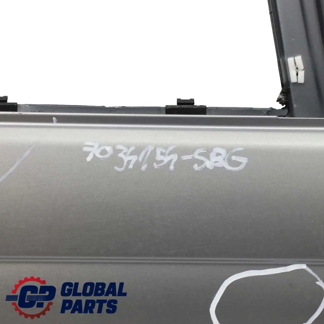 Berline Porte Arriere Droite Gris Argente Argent Gris Metallique - A08 pour BMW 3 E46 à propos du numéro de pièce 7034154 BMW 3 E46 Berline Porte Arriere Droite Gris Argente Argent Gris Metallique - A08 - SKU 7034154-SBG - Numéro de pièce 7034154