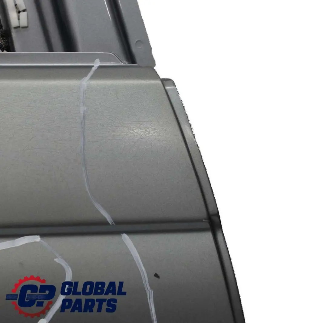 Puerta Trasera Derecha Silbergrau Gris Plata Metalizado - A08 para BMW E46 Berlina con número de pieza 7034154 BMW E46 Berlina Puerta Trasera Derecha Silbergrau Gris Plata Metalizado - A08 - SKU 7034154-SBG - Número de pieza 7034154