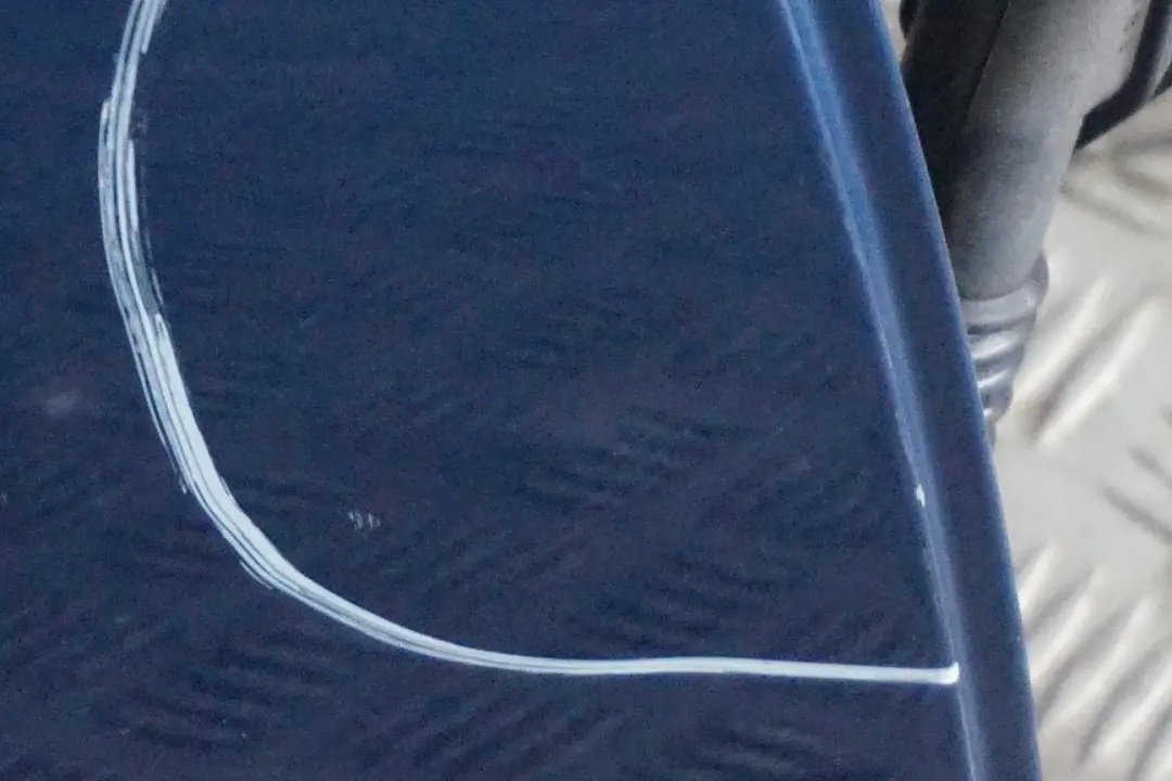 Reihe E46 Tür Hinten Rechts Topasblau Topas Blau Metallic - 896 für BMW 3 mit Teilenummer 7034154 BMW 3 Reihe E46 Tür Hinten Rechts Topasblau Topas Blau Metallic - 896 - SKU 7034154-TPB - Teilenummer 7034154